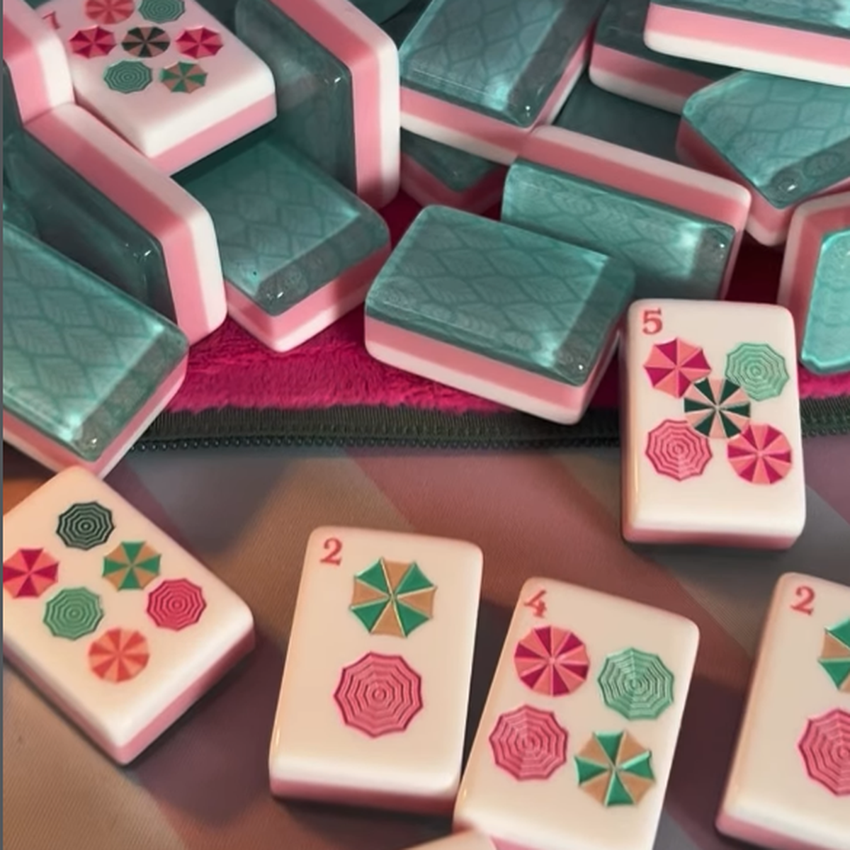 Valcrest™ Summer Bloom American Mahjong Set – 160 Tiles